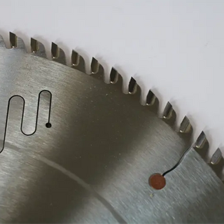 saw blade.png