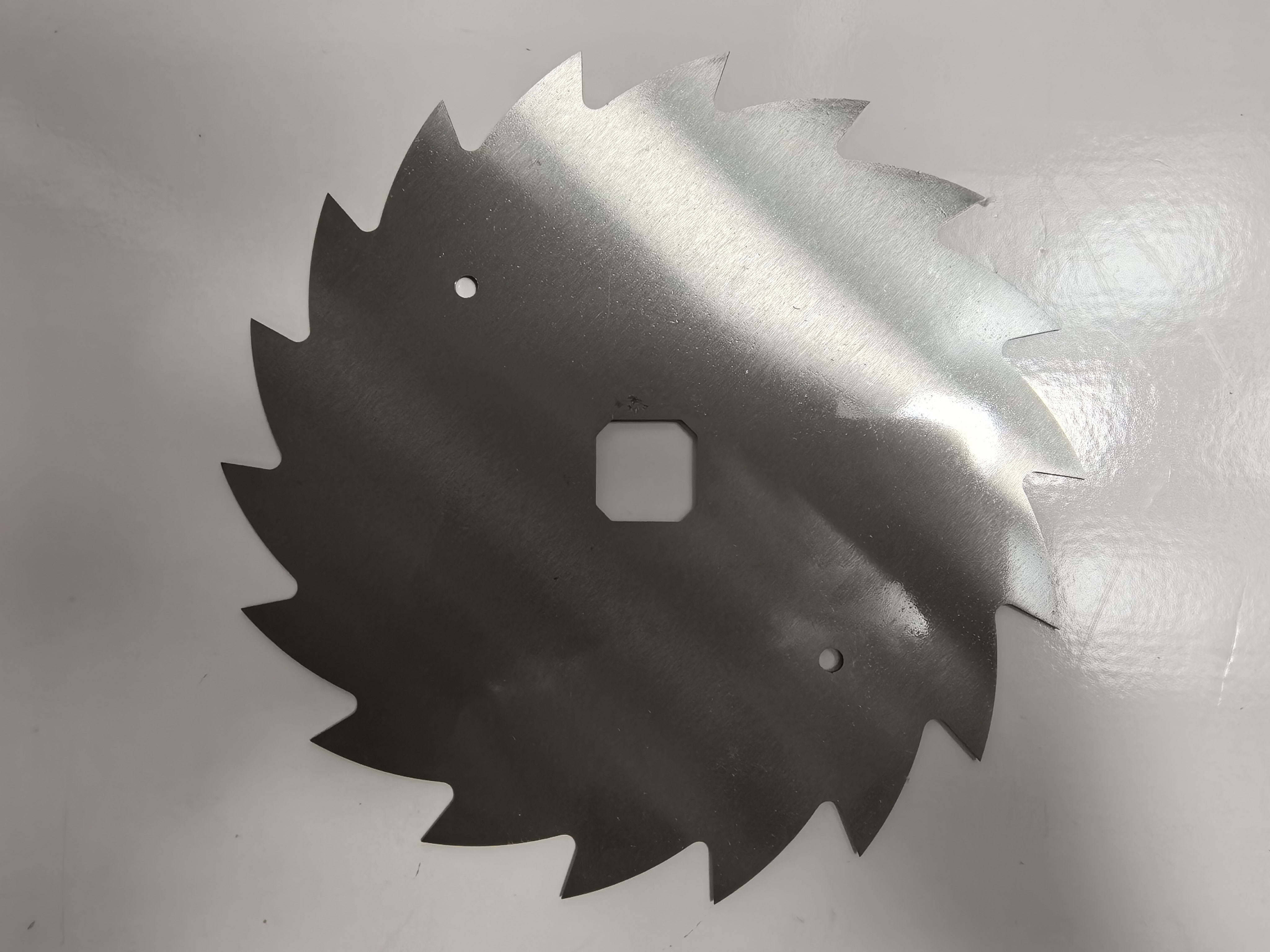 Mata gergaji stainless steel untuk memotong iga sapi dan domba